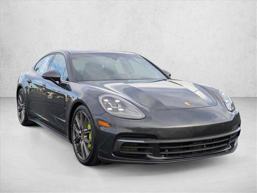 2019 Porsche Panamera 4