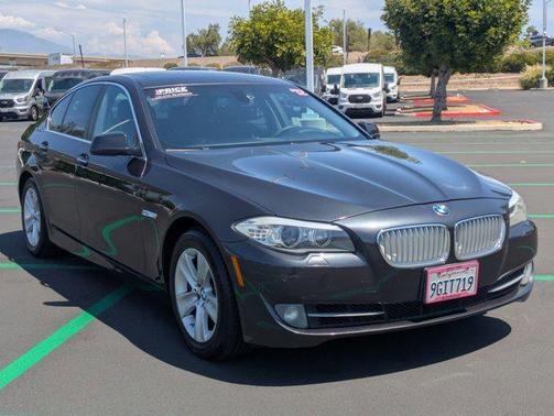 2012 BMW 528 528i
