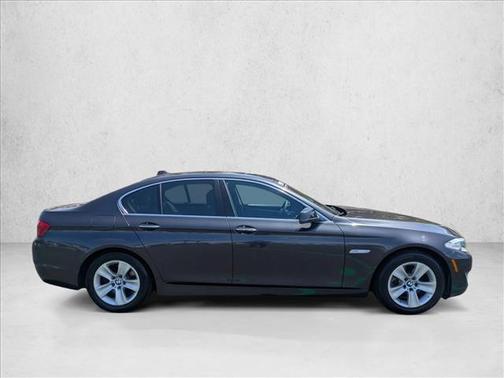 2012 BMW 528 528i