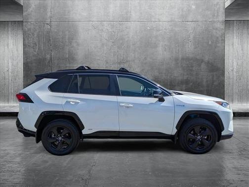 2021 Toyota RAV4 Hybrid SE
