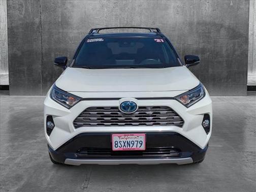 2021 Toyota RAV4 Hybrid SE
