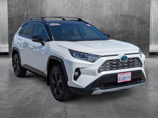 2021 Toyota RAV4 Hybrid SE