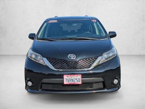 2017 Toyota Sienna SE