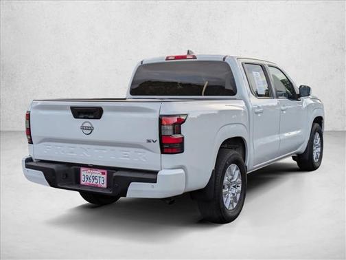 2023 Nissan Frontier SV