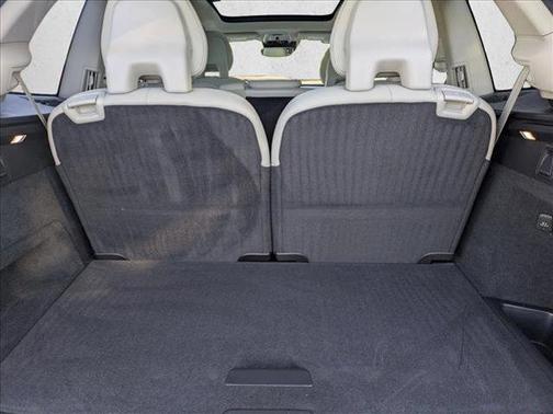 2020 Volvo XC90 T5 Momentum