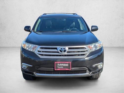 2013 Toyota Highlander SE