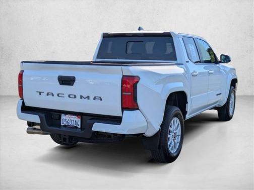 Ice Cap 2024 Toyota Tacoma SR5
