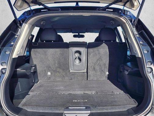Magnetic Black 2017 Nissan Rogue S