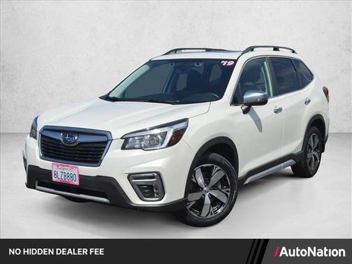 Crystal White Pearl 2019 Subaru Forester Touring
