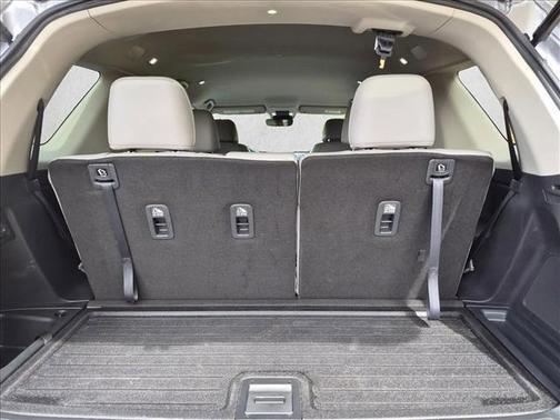Lunar Silver Metallic 2024 Honda Pilot EX-L 7 Passenger