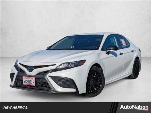 2022 Toyota Camry Nightshade Edition Hybrid