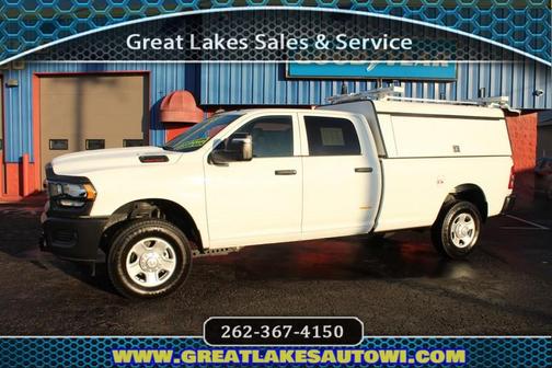 2023 RAM 3500 Tradesman Crew Cab 4x4 8' Box