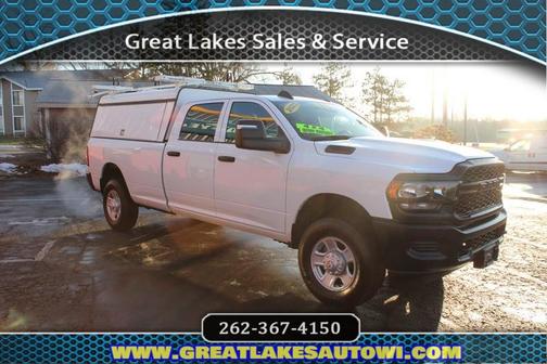 2023 RAM 3500 Tradesman Crew Cab 4x4 8' Box