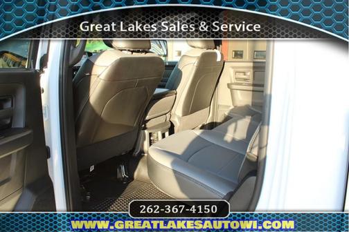 2023 RAM 3500 Tradesman Crew Cab 4x4 8' Box