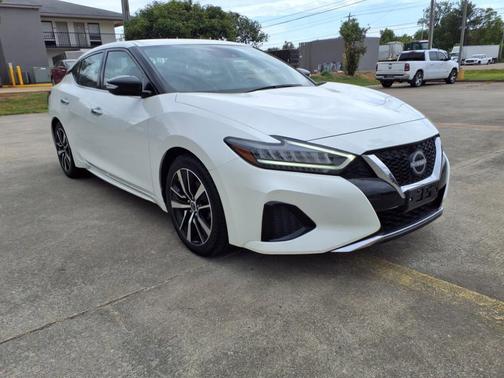 2023 Nissan Maxima SV