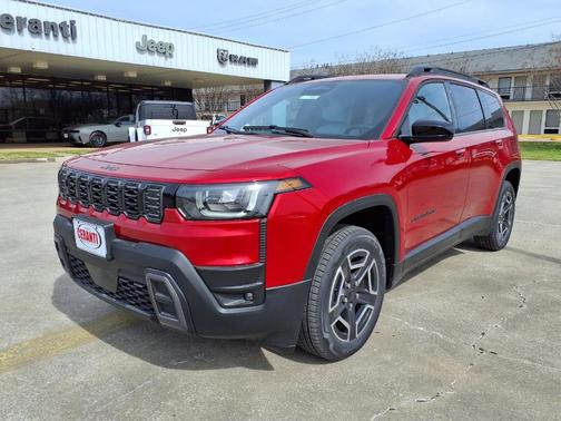 2026 Jeep Cherokee LAREDO/LIMITED