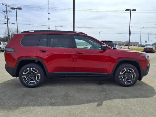 2026 Jeep Cherokee LAREDO/LIMITED