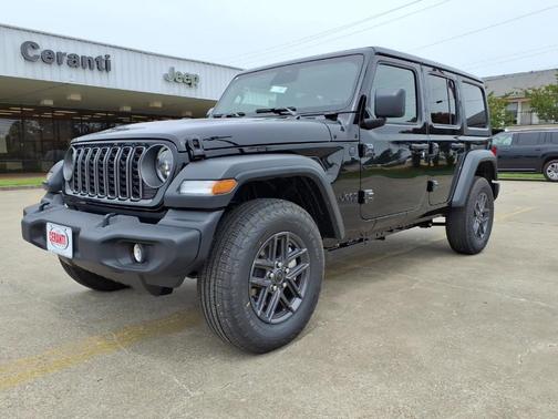 Black Clearcoat 2026 Jeep Wrangler Sport