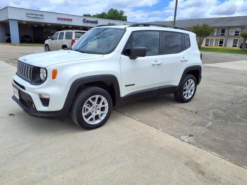 Alpine White Clearcoat 2023 Jeep Renegade Latitude