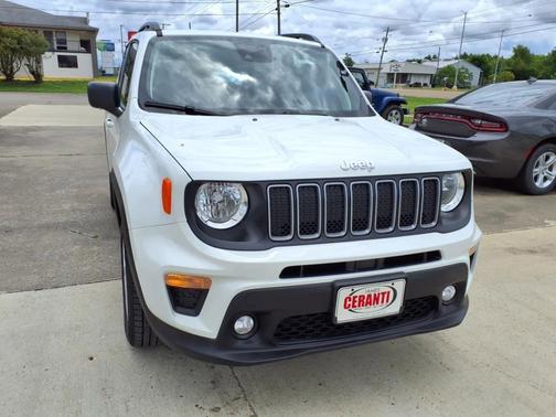 Alpine White Clearcoat 2023 Jeep Renegade Latitude