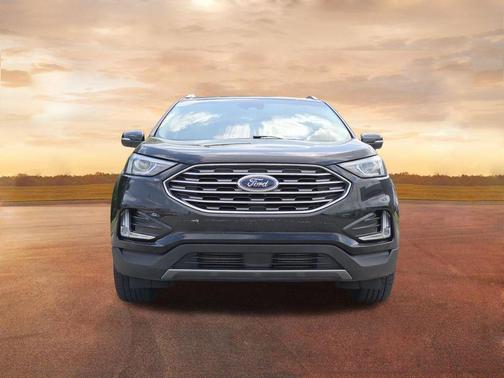 Agate Black Metallic 2019 Ford Edge SEL