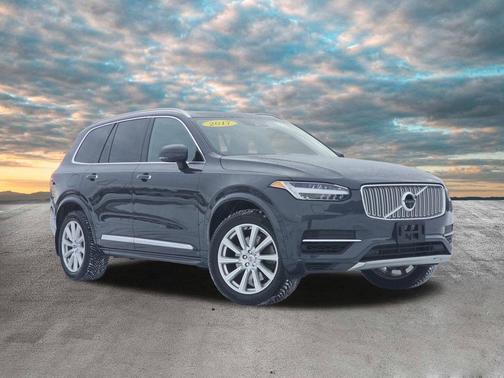 2017 Volvo XC90 Hybrid T8 Inscription