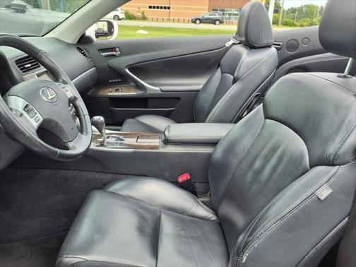 2011 Lexus IS 250C Base