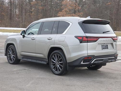 2022 Lexus LX 600 F SPORT