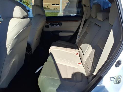 2020 Honda CR-V Hybrid Touring