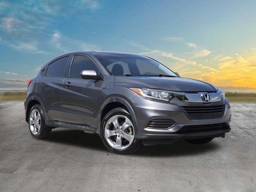 Crystal Black Pearl 2019 Honda HR-V LX