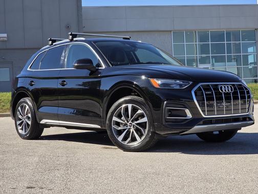 Brilliant Black 2021 Audi Q5 45 Premium