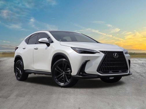 Eminent White Pearl 2025 Lexus NX 450h+ Luxury