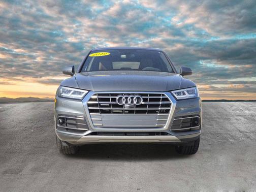 Monsoon Gray Metallic 2019 Audi Q5 2.0T Prestige