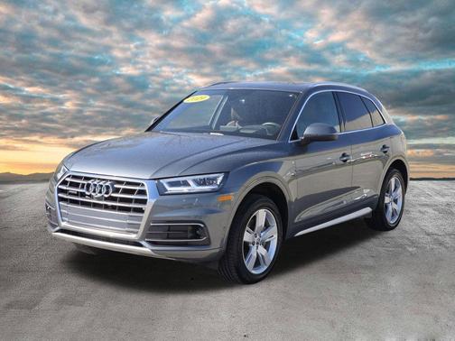 Monsoon Gray Metallic 2019 Audi Q5 2.0T Prestige