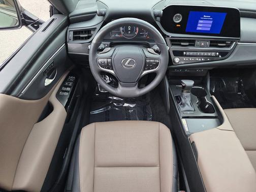 Caviar 2024 Lexus ES 350 Base