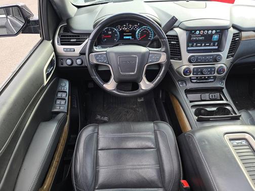 Carbon Black Metallic 2020 GMC Yukon Denali