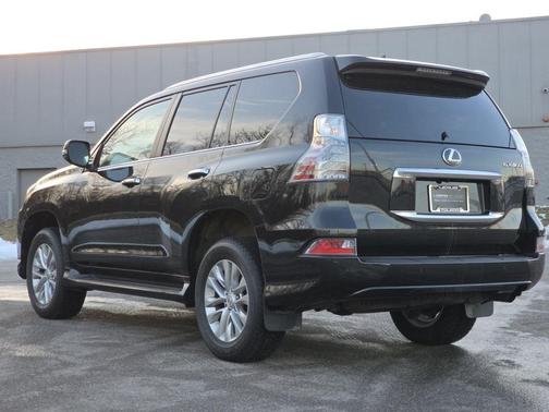 2023 Lexus GX 460 Premium