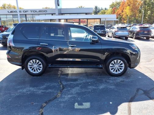 2023 Lexus GX 460 Premium