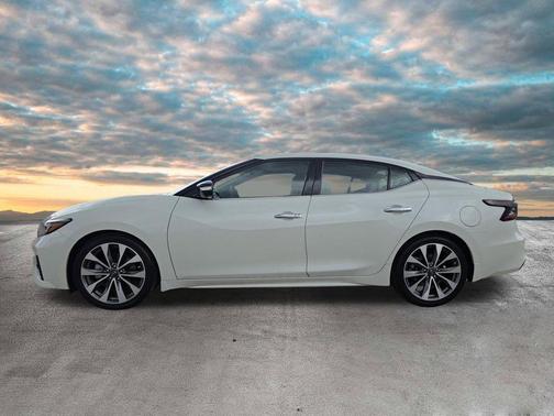 Pearl White Tricoat 2023 Nissan Maxima 3.5 Platinum