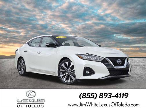 Pearl White Tricoat 2023 Nissan Maxima 3.5 Platinum