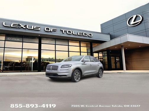 2022 Lincoln Nautilus Standard