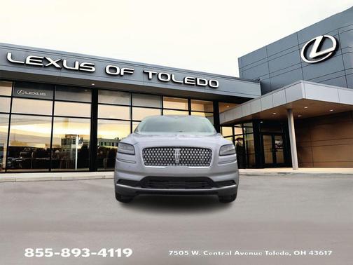 2022 Lincoln Nautilus Standard