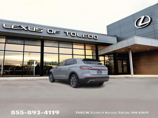 2022 Lincoln Nautilus Standard