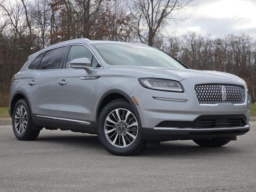 2022 Lincoln Nautilus Standard