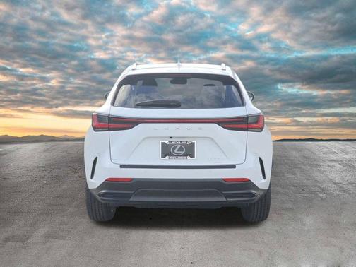 2026 Lexus NX 350h Premium