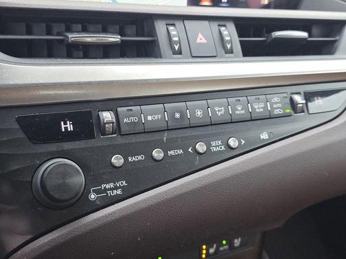 2019 Lexus ES 350 Base