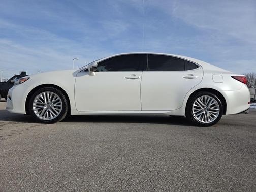 2016 Lexus ES 350 Base