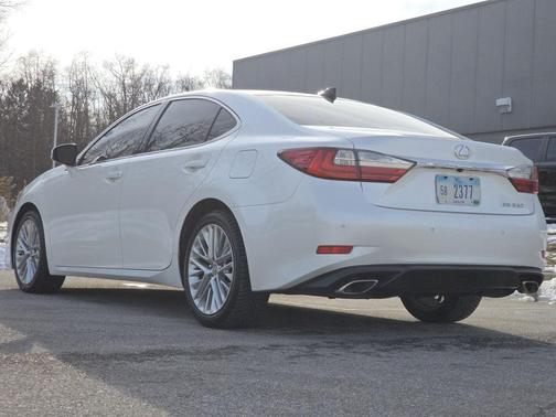 2016 Lexus ES 350 Base