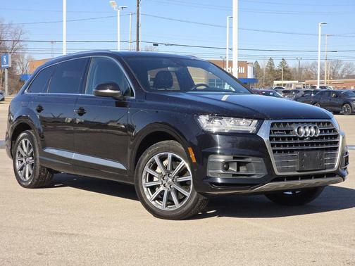 2019 Audi Q7 45 Premium Plus