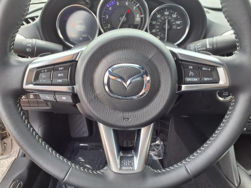 2022 Mazda MX-5 Miata RF Grand Touring